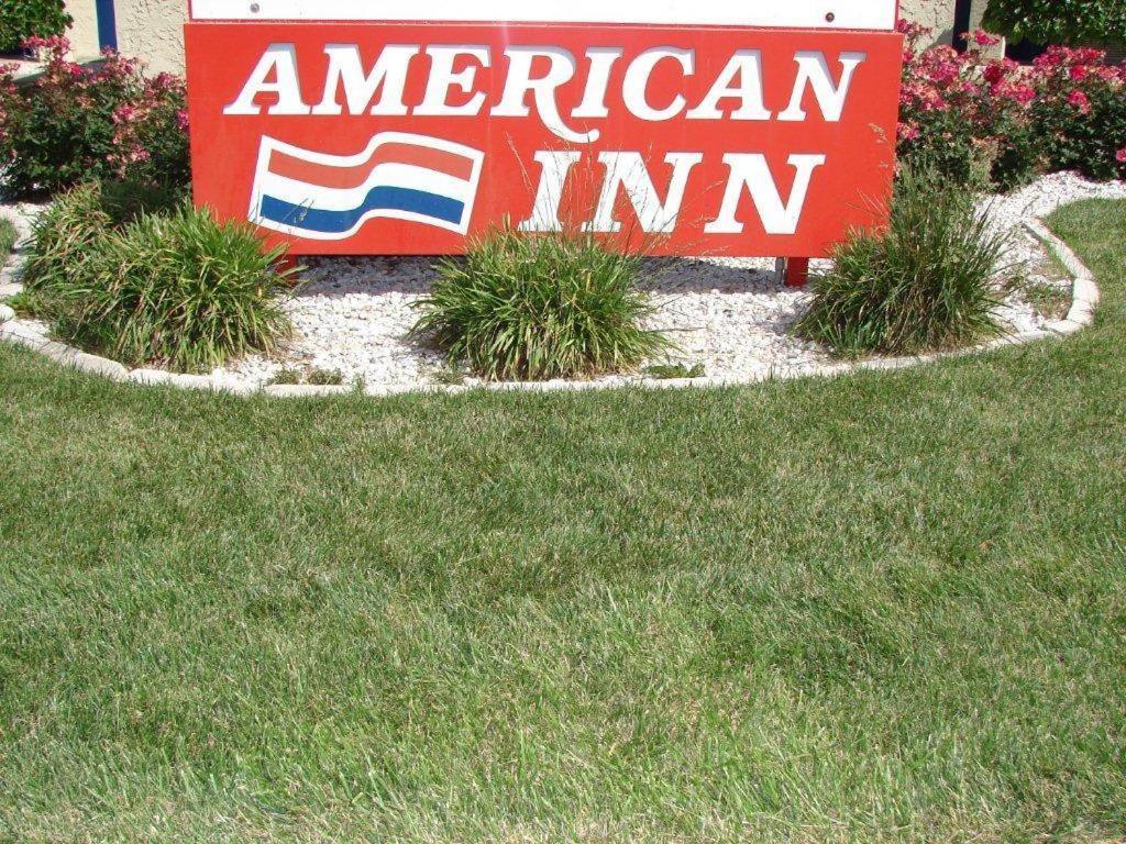 American Inn ブルー・スプリングス エクステリア 写真